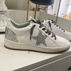 Shu Shop Paz Sneaker